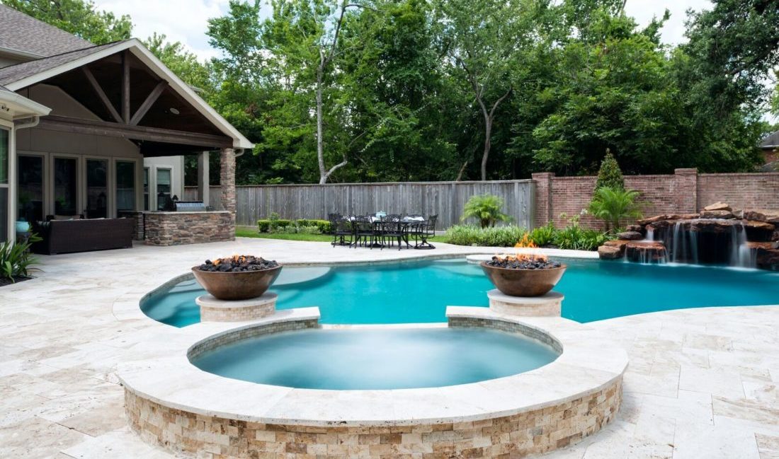 Custom Backyard pool in Pearland, TX