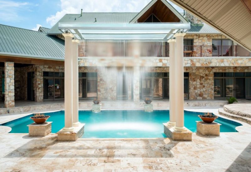 Custom Backyard pool in Richmond, TX