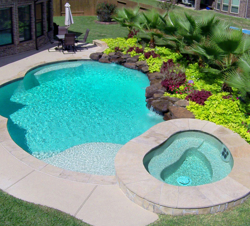 cover the Garden around your pool