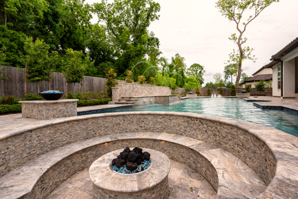 Sunken Lounge With Fire Pit