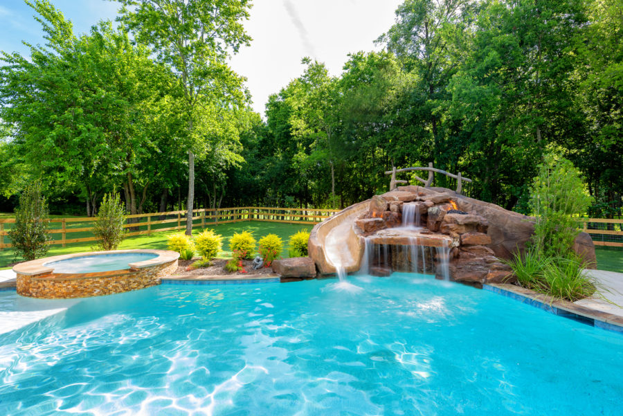 Custom Backyard Pools in Magnolia