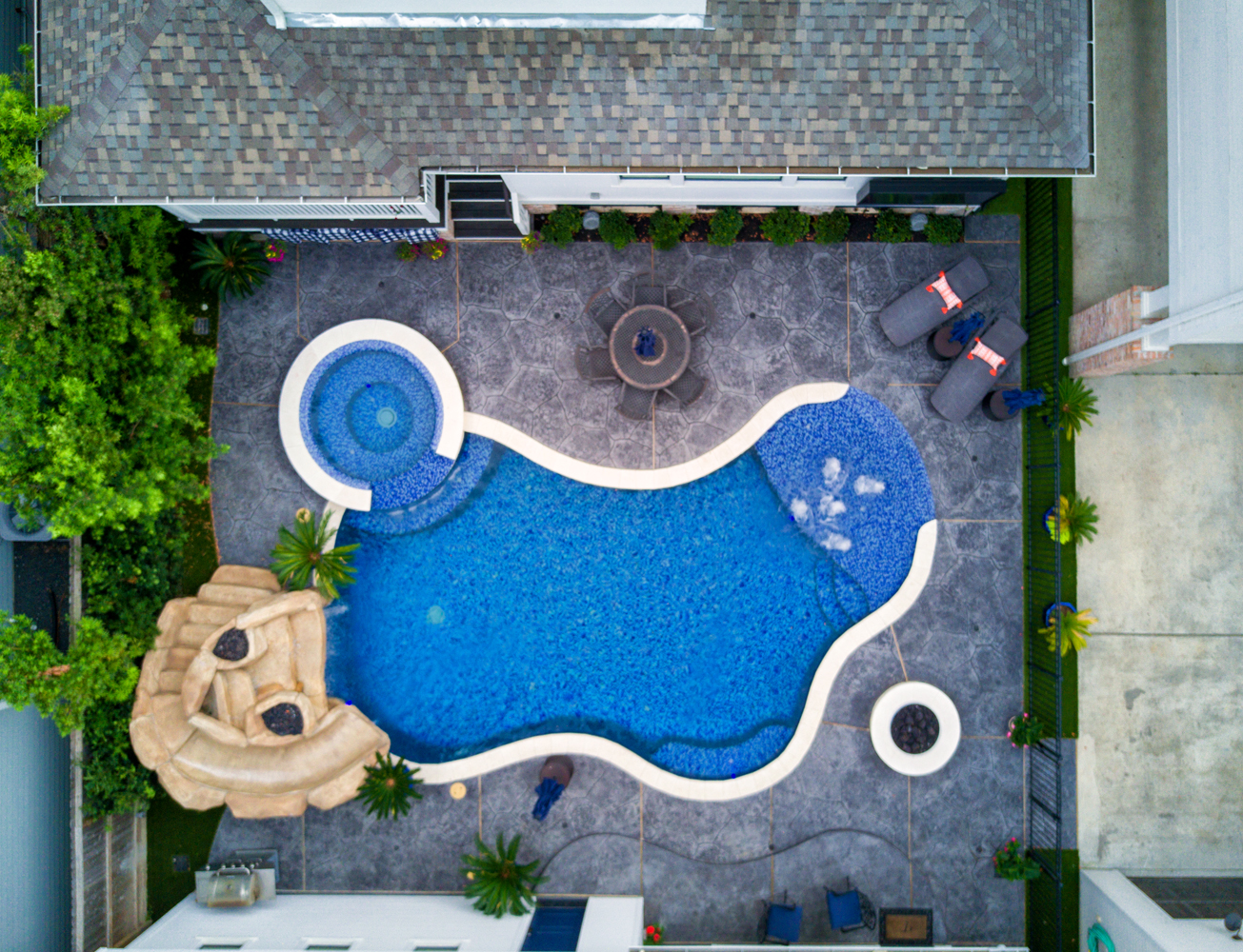 Swimming Pools in Houston: A September Oasis - Platinum Pools